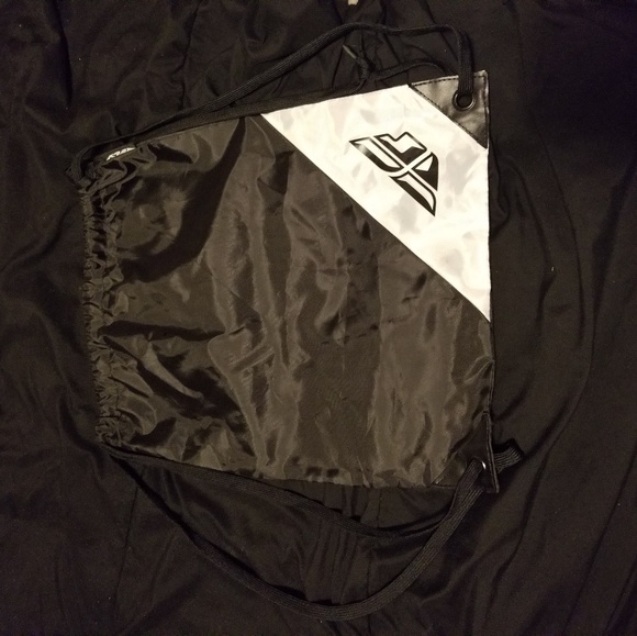 Black backpack - Picture 2 of 4